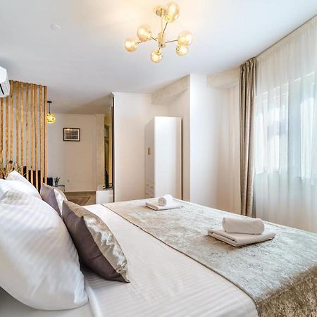 Luxury Apartmens Sebastijan&Karlo スプリト エクステリア 写真