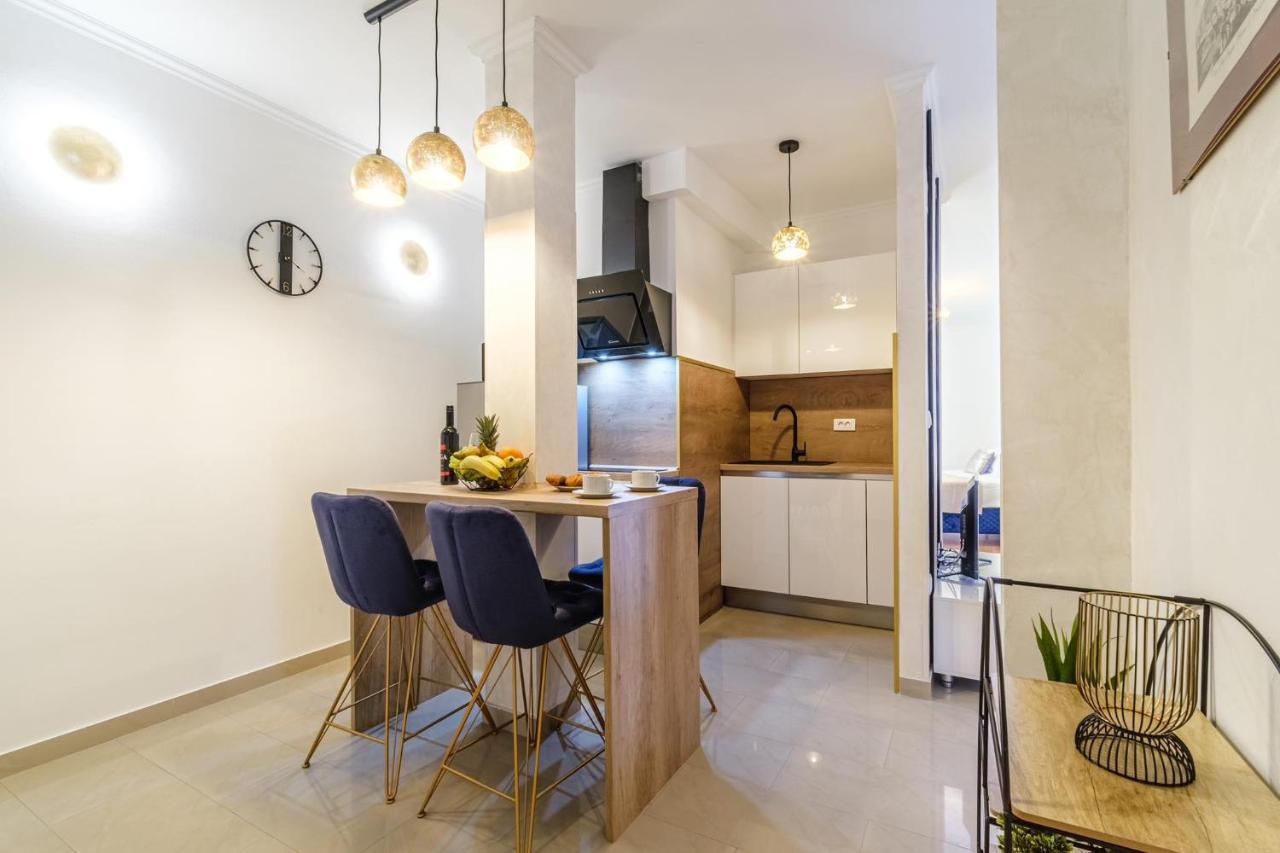 Luxury Apartmens Sebastijan&Karlo スプリト エクステリア 写真