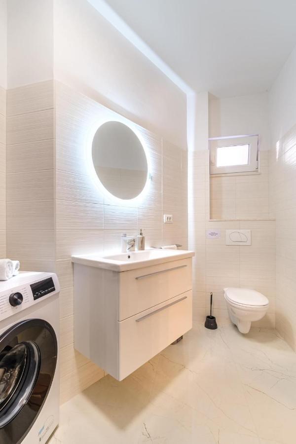 Luxury Apartmens Sebastijan&Karlo スプリト エクステリア 写真