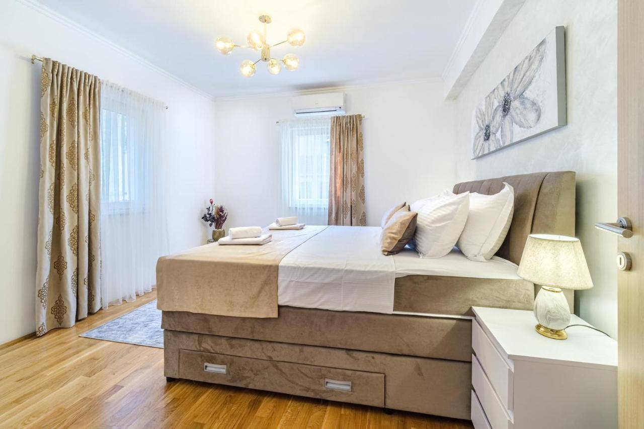 Luxury Apartmens Sebastijan&Karlo スプリト エクステリア 写真